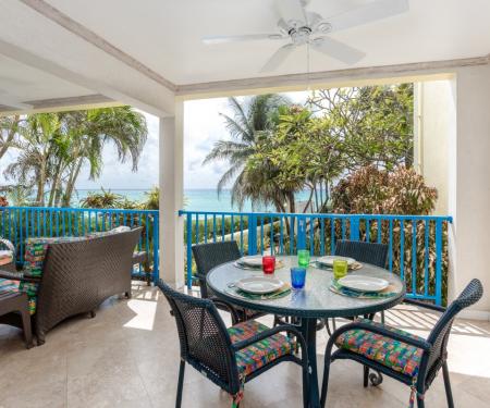 Maxwell Beach Villa 103