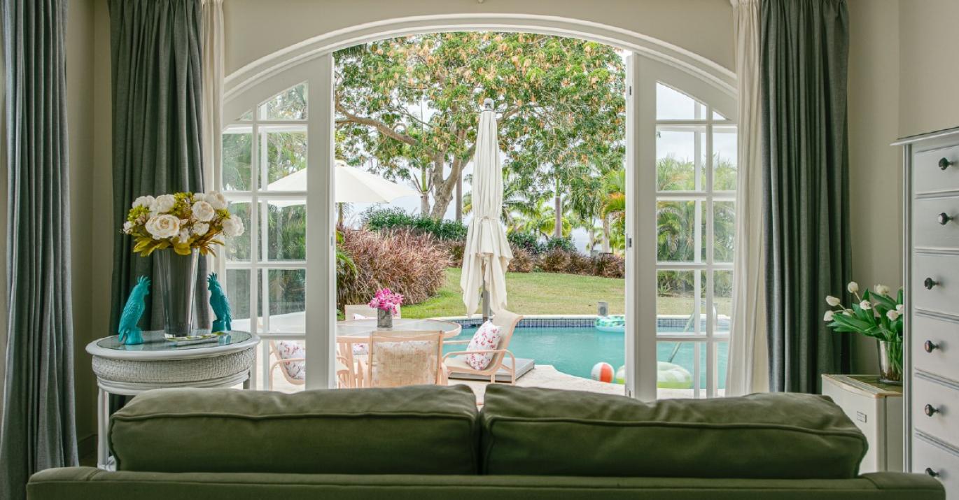2 royal picture window 5