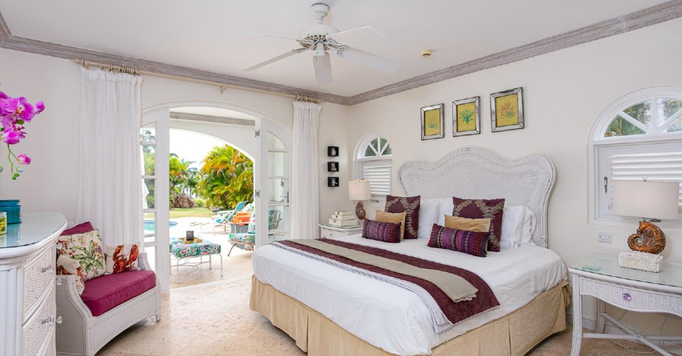 2 royal villa bedroom 6