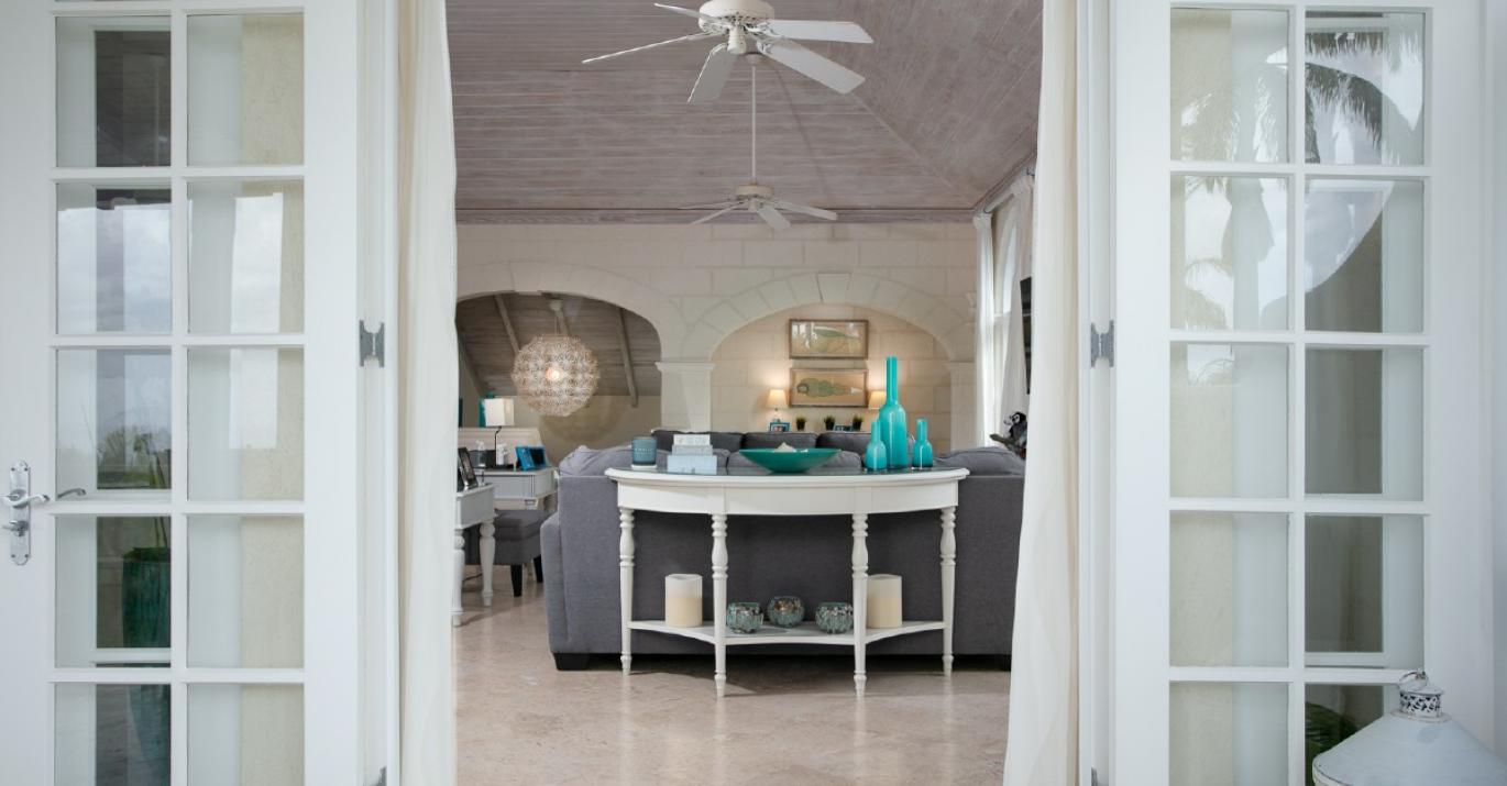 2 royal villa living entry 27