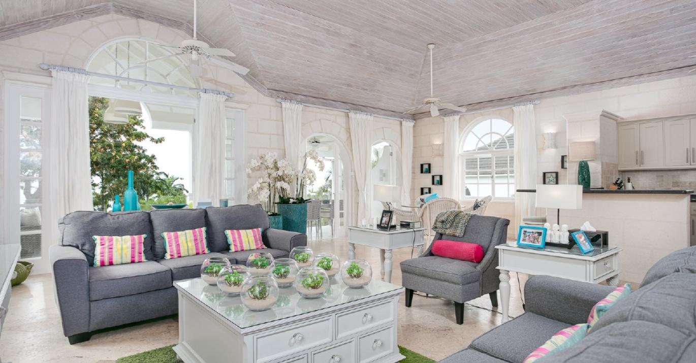 2 royal villa open plan 20