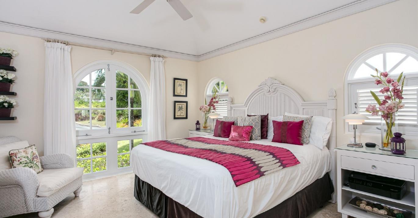 2 royal upper bedroom 14