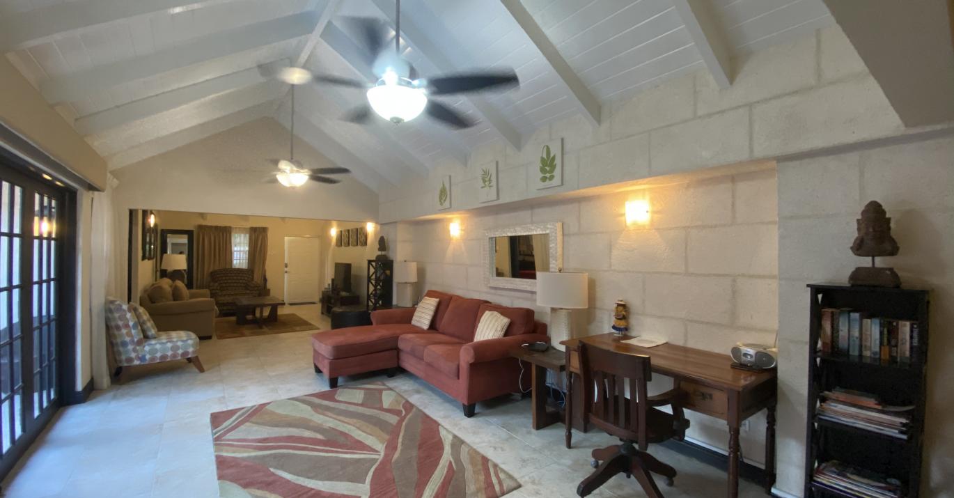 Limegrove-8-living-family-area