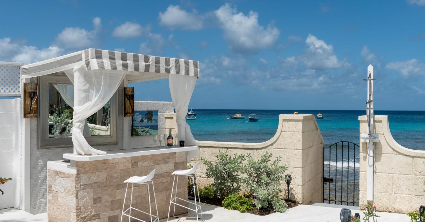 solaris-beach-house-bar