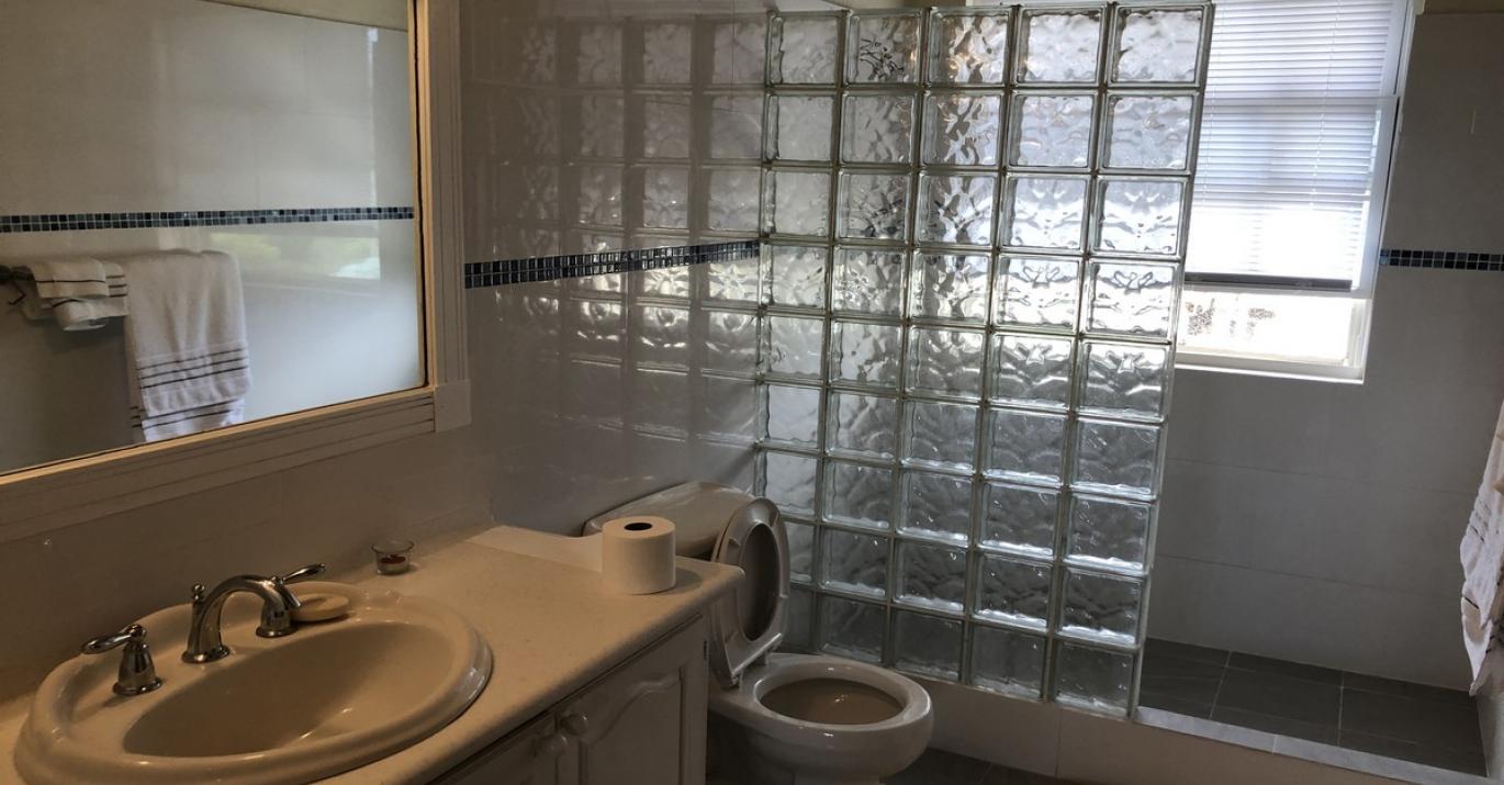 Atlantic Shores Townhouse 1 Bathroom 2