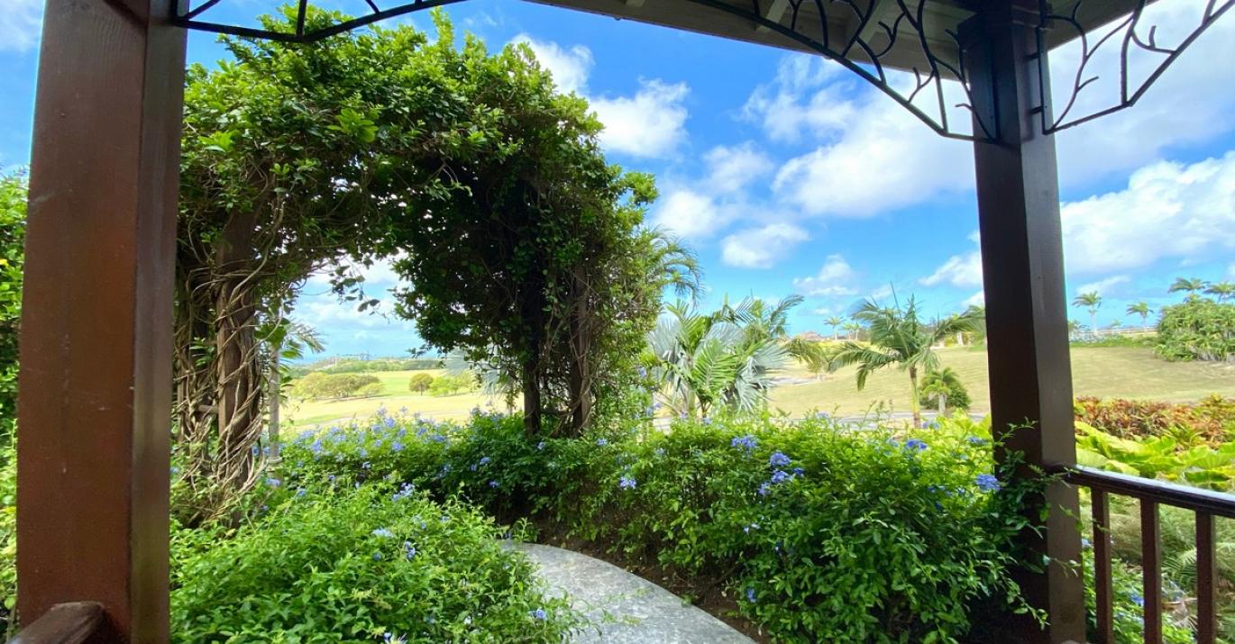 6A Harbour View Gazebo Entrance