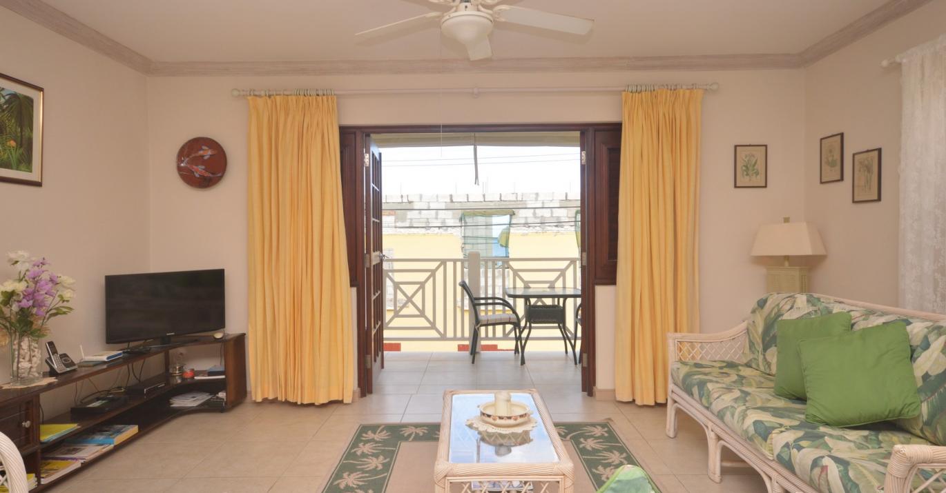 White-Sands-G1-family room