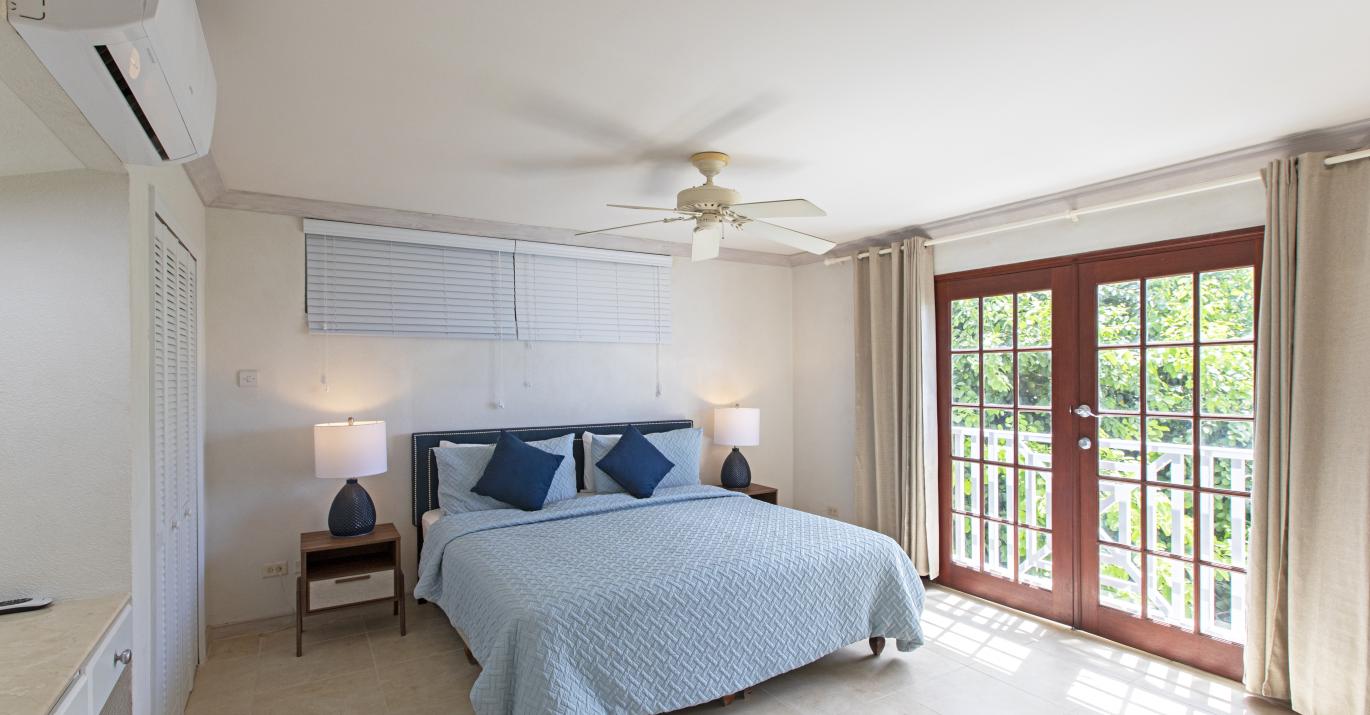 White-Sands-G6-bedroom-2