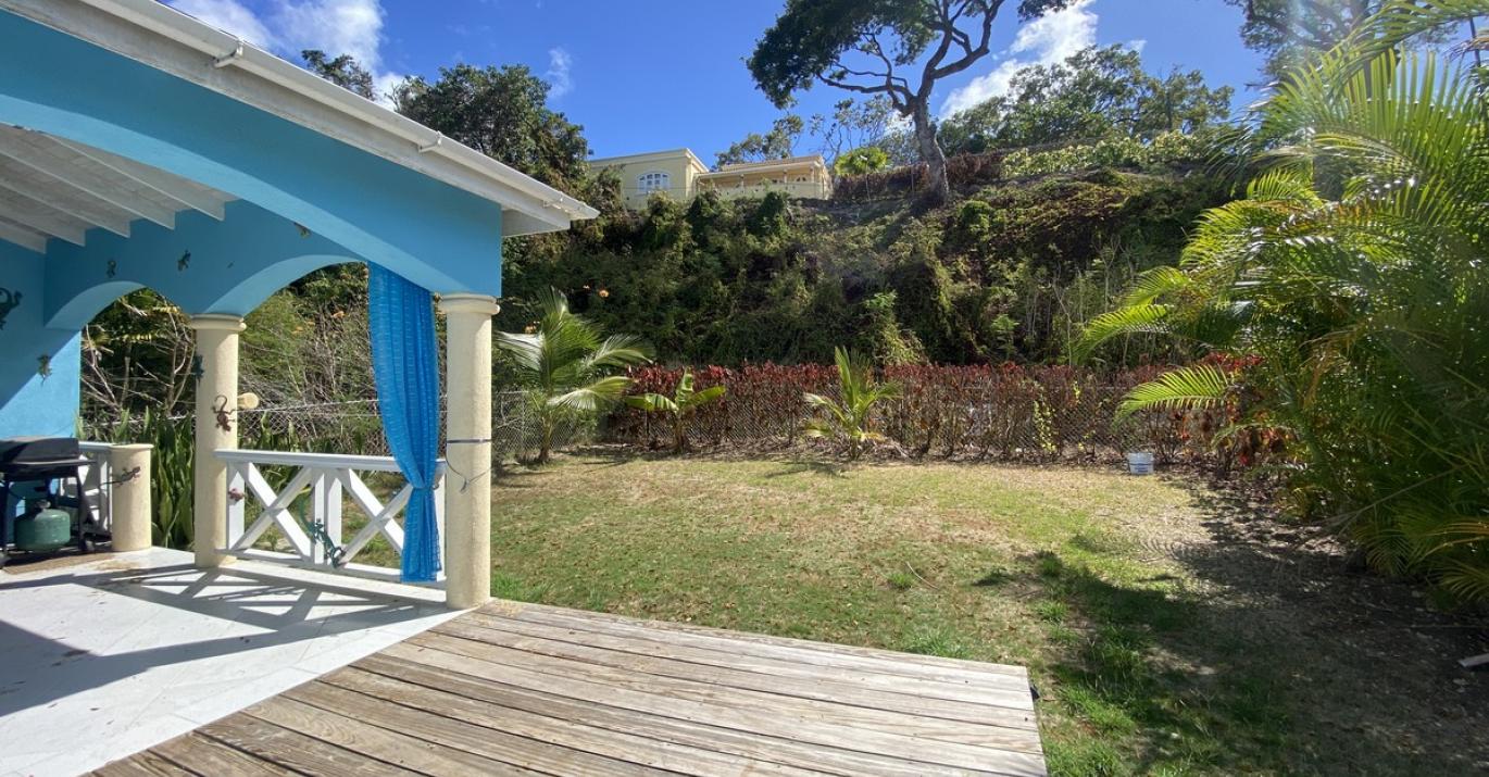 Amelie Colleton 9B Enclosed Backyard