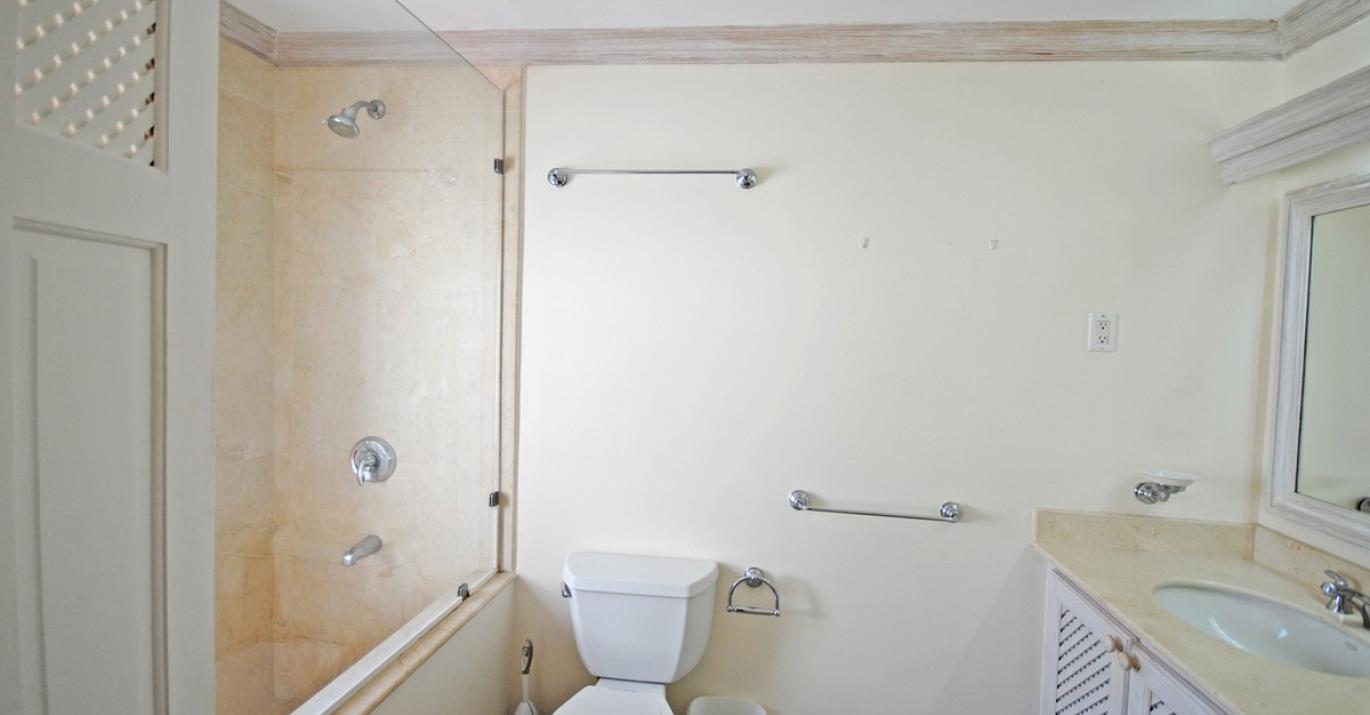 Apes Hill Polo Villa 19 Primary Master Bathroom