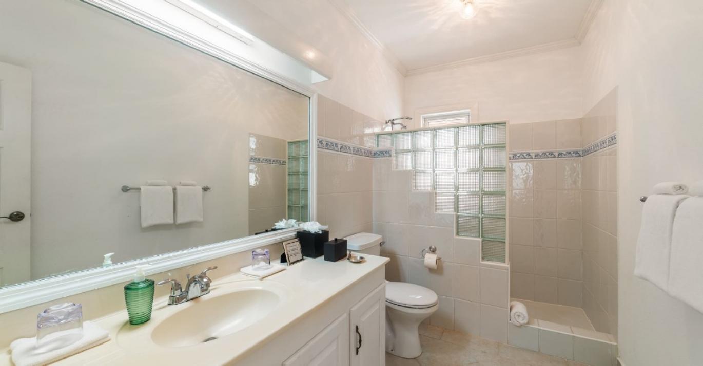Ascot3 vanity bathroom 625