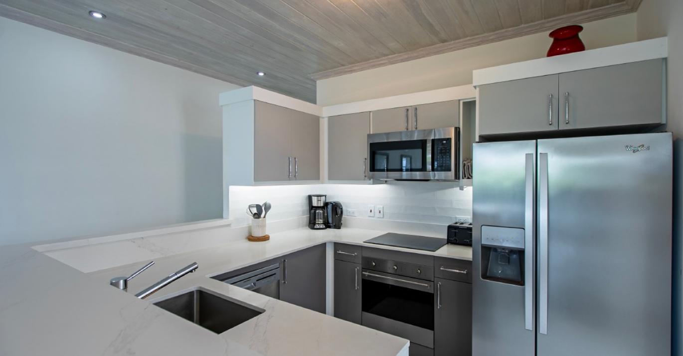 Ashanti 3 fitted kitchen 10