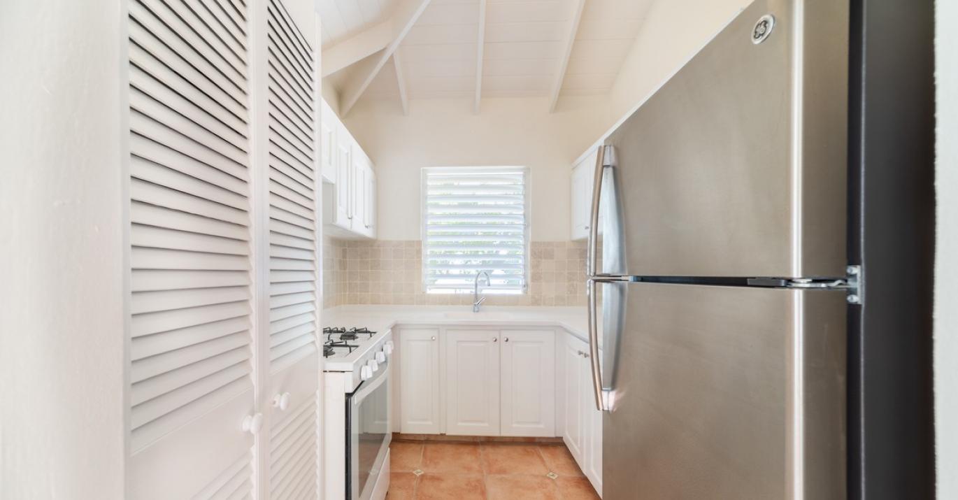 Chateau de Mar Cottage Kitchen