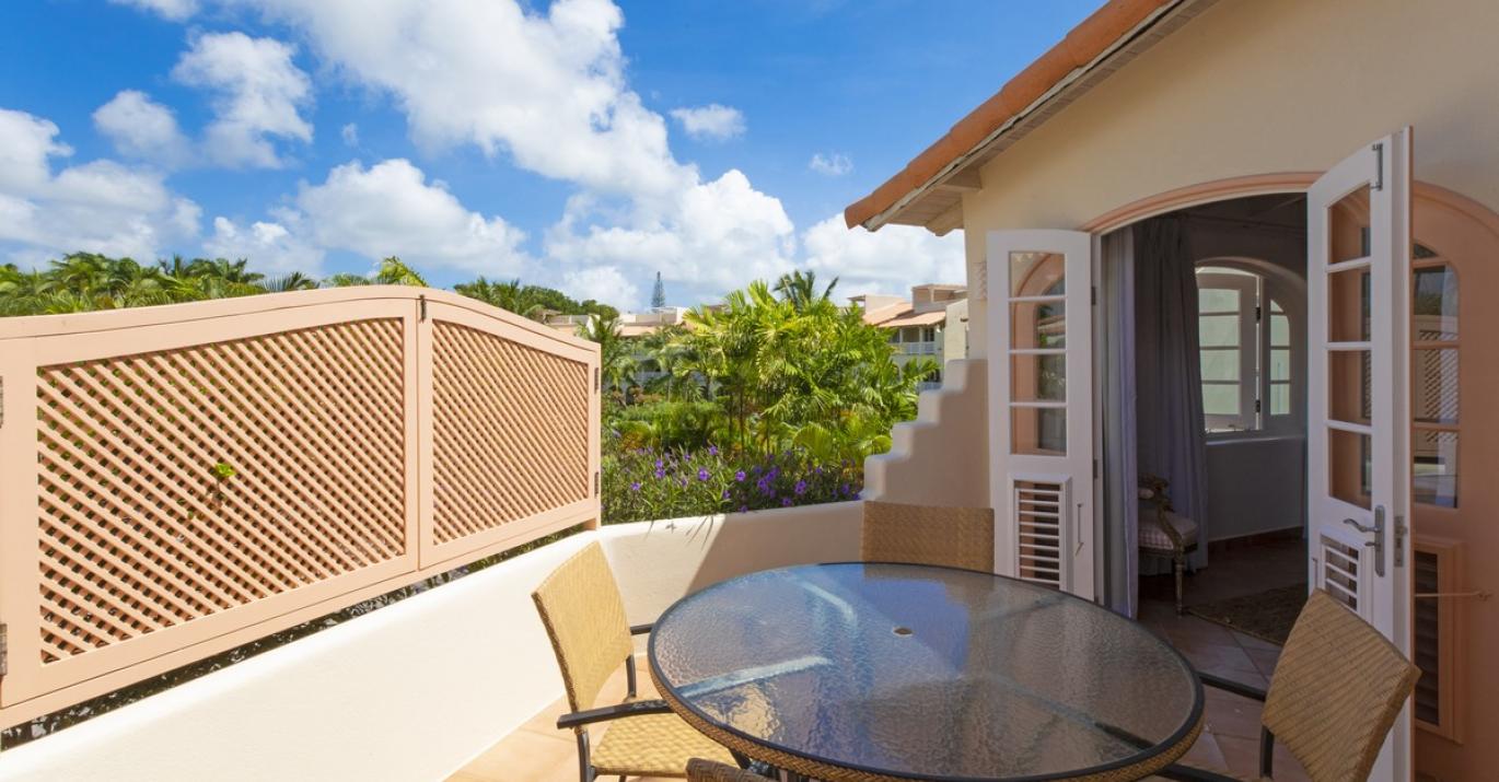 Coconut Shell Dining Terrace