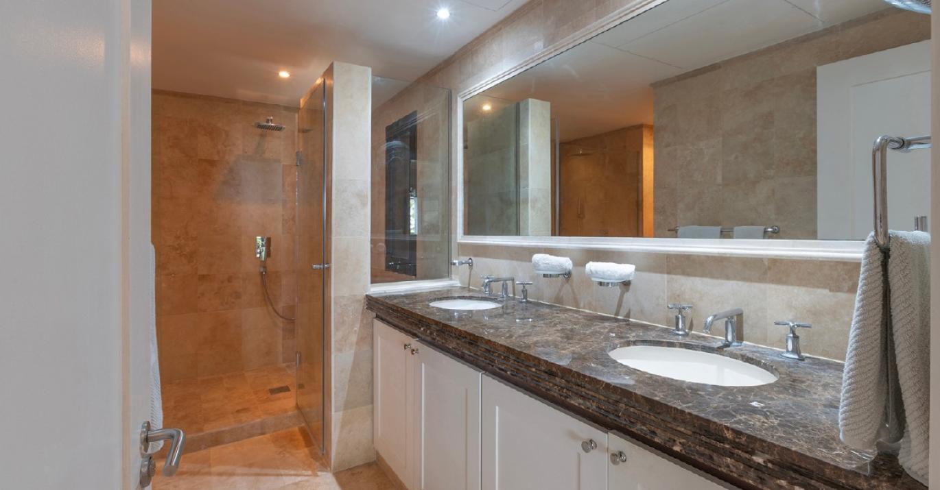 Coral Cove10 Master Bathroom
