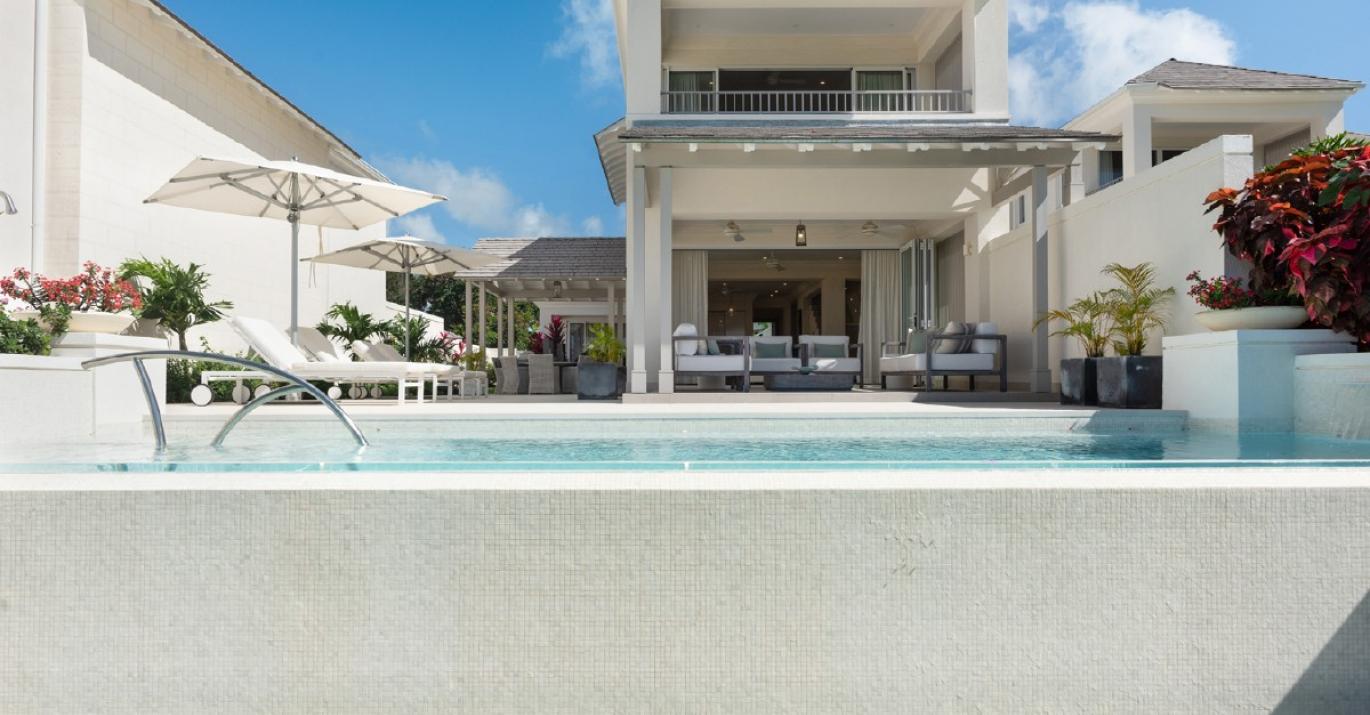 Courtyard villa 21 rear