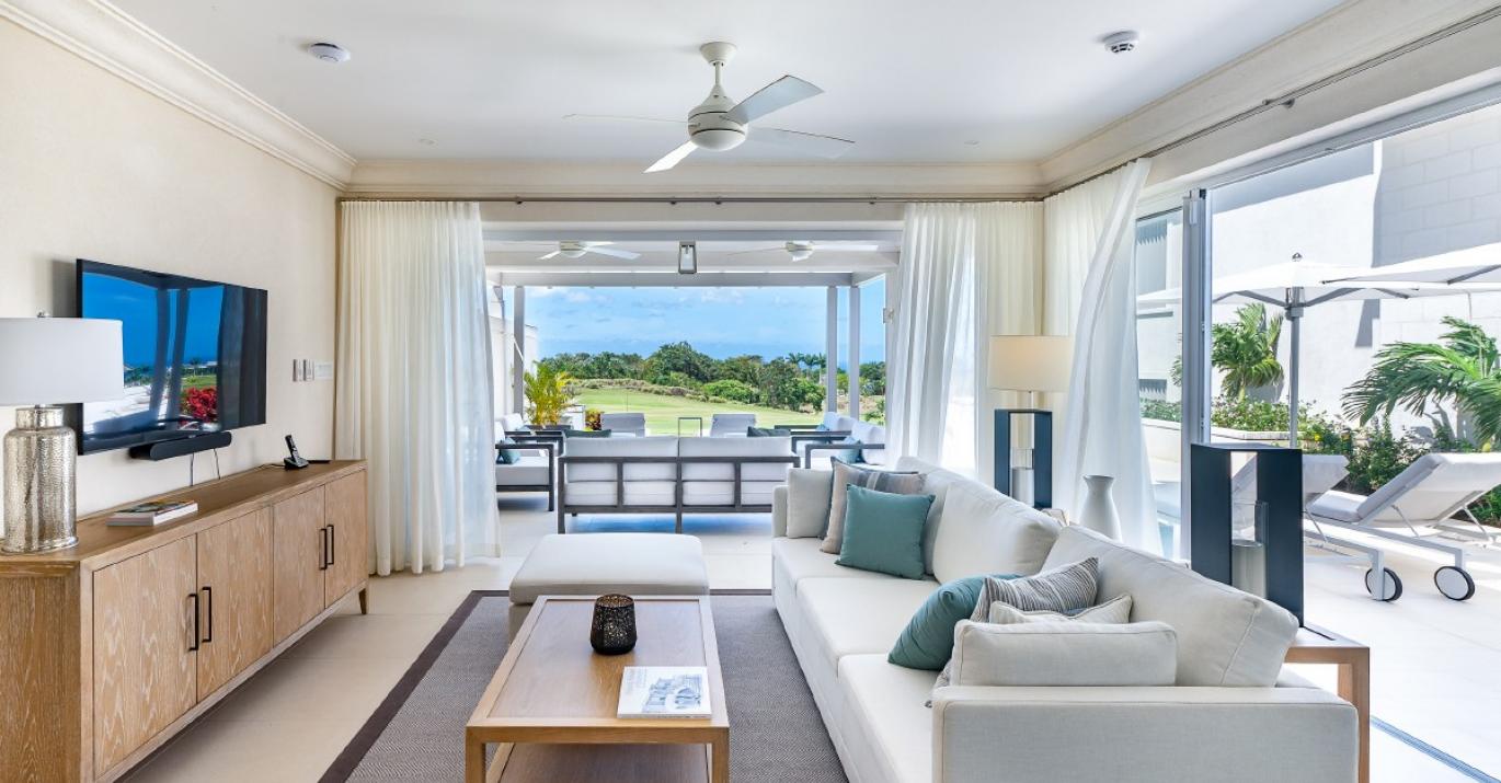Courtyard Villa23 Apes Hill 112