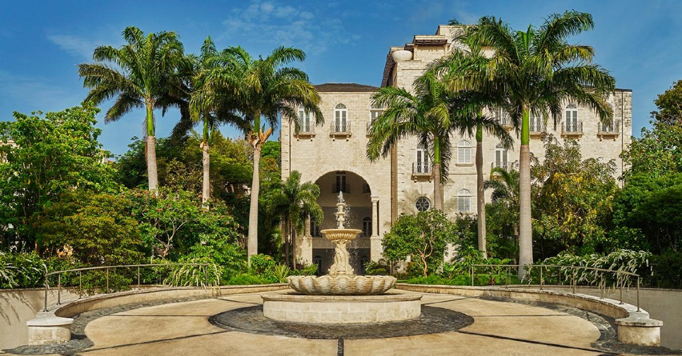 Emerald Chateau Exterior