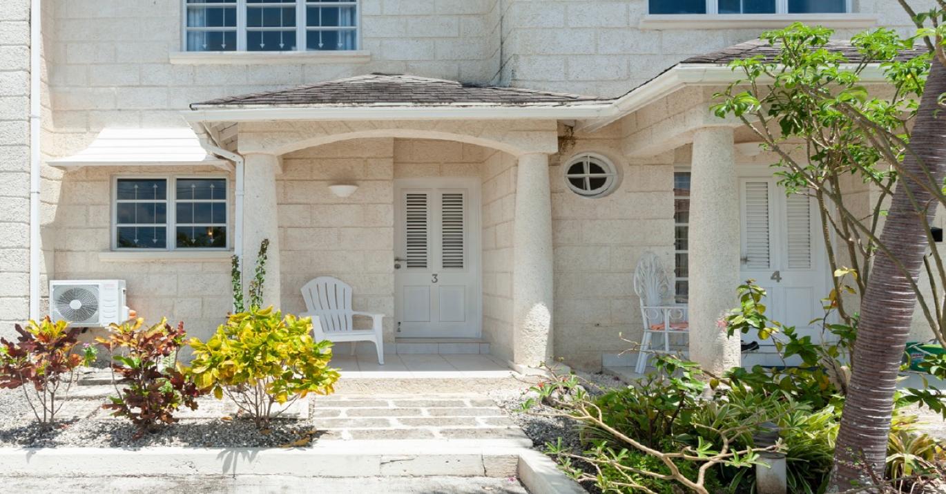 Fairway Villa 3 Entrance