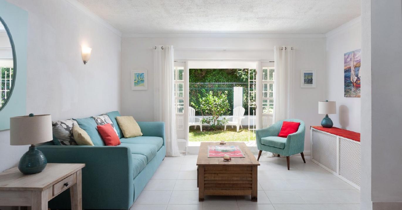 Fairway Villa 3 Living to Patio