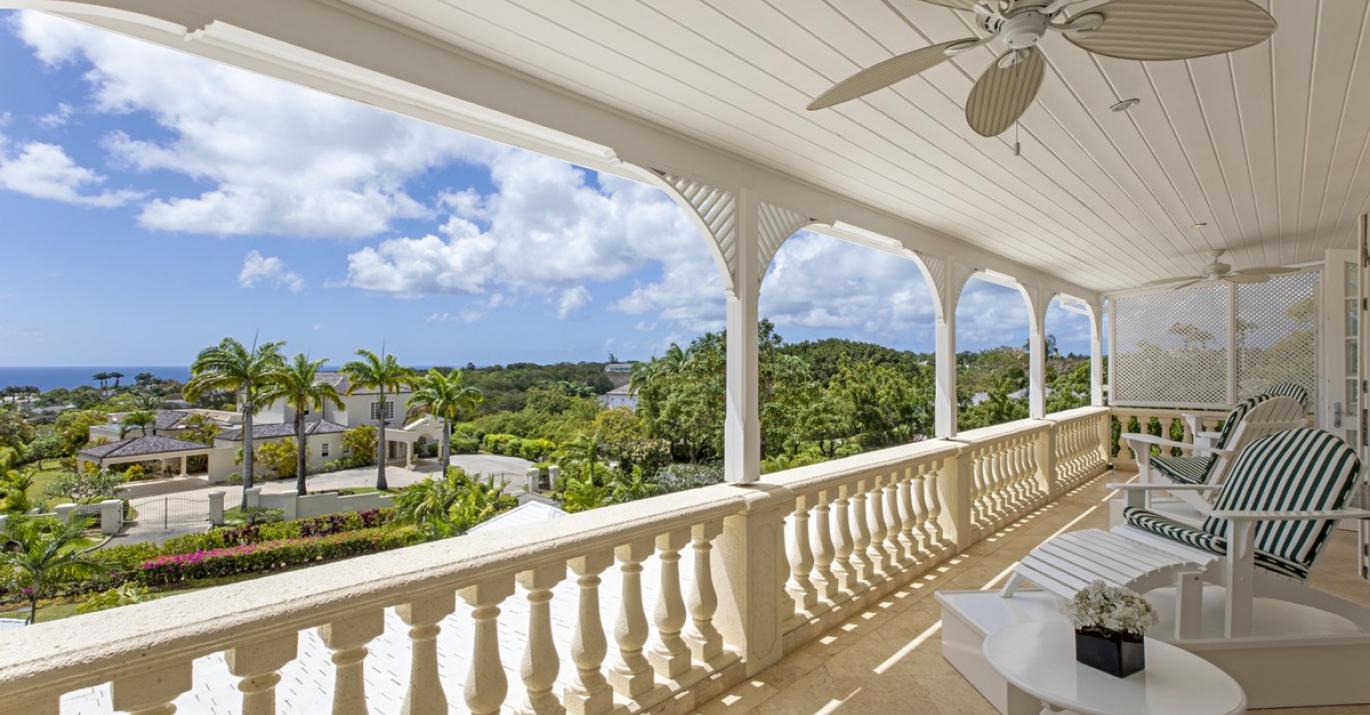 Fig Tree House Bedroom Balcony