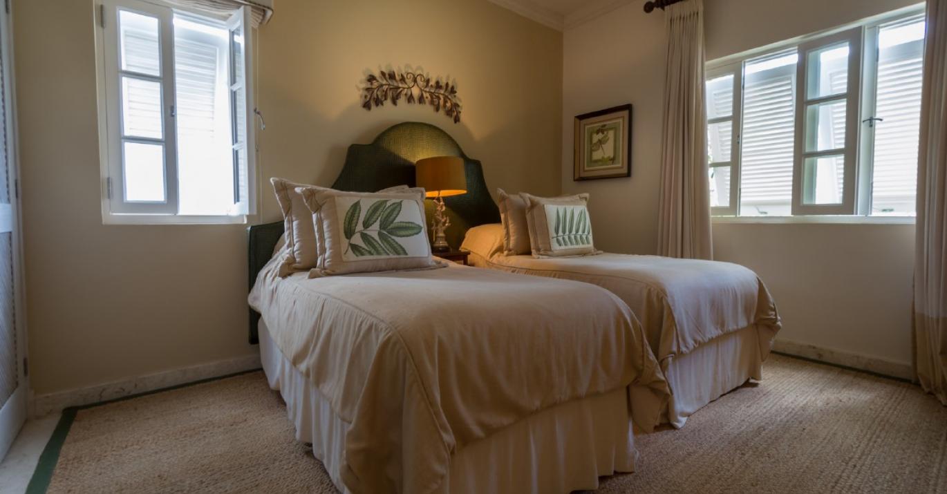 Firecracker Bed4
