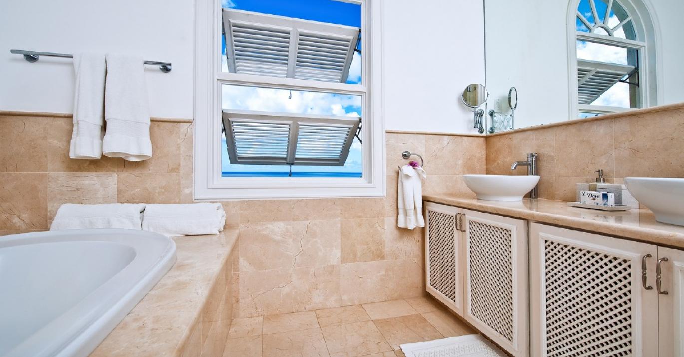 Go Easy guest bathroom