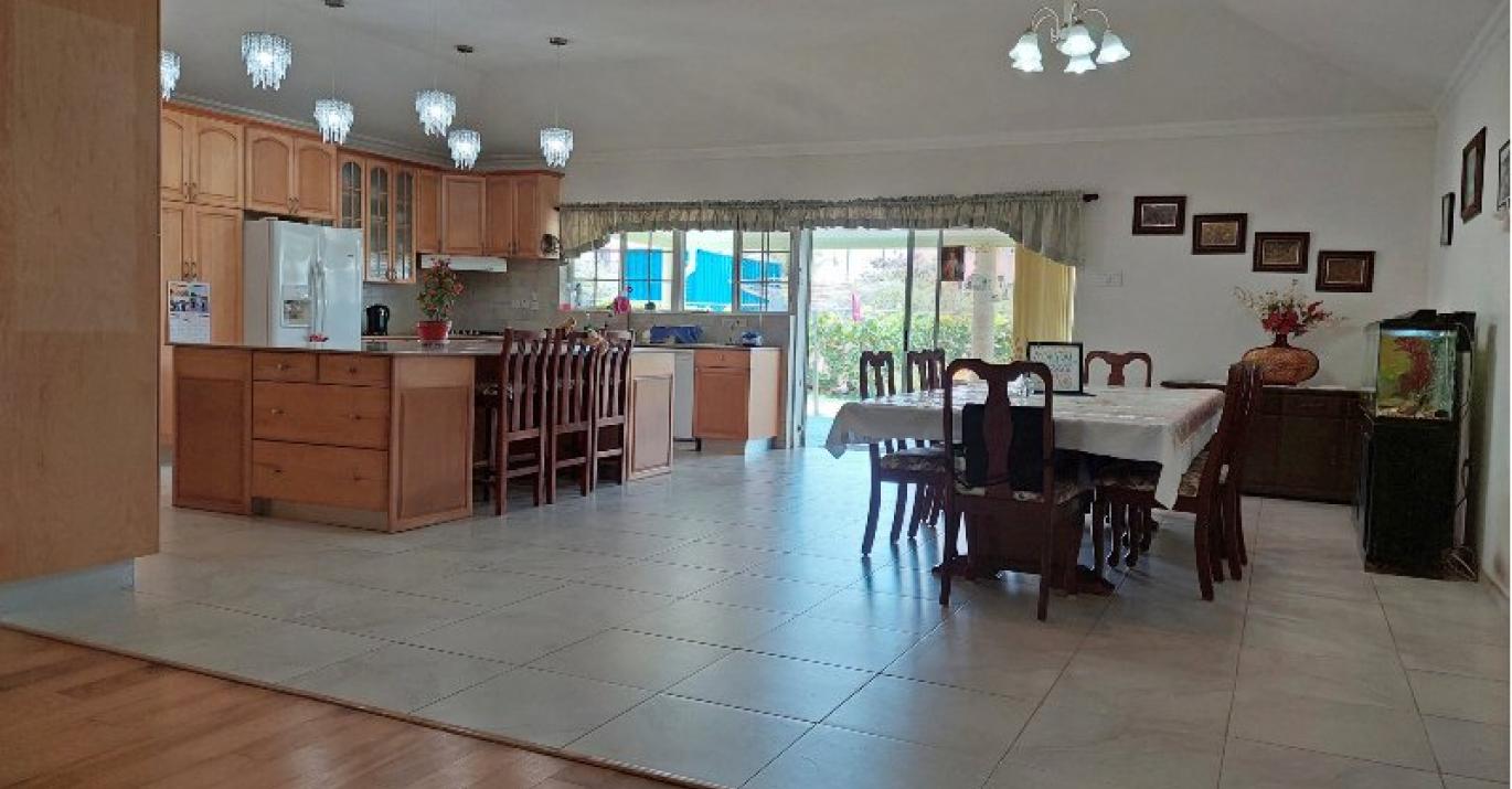 The Abbey Harmony Lodge Airy Kitchen