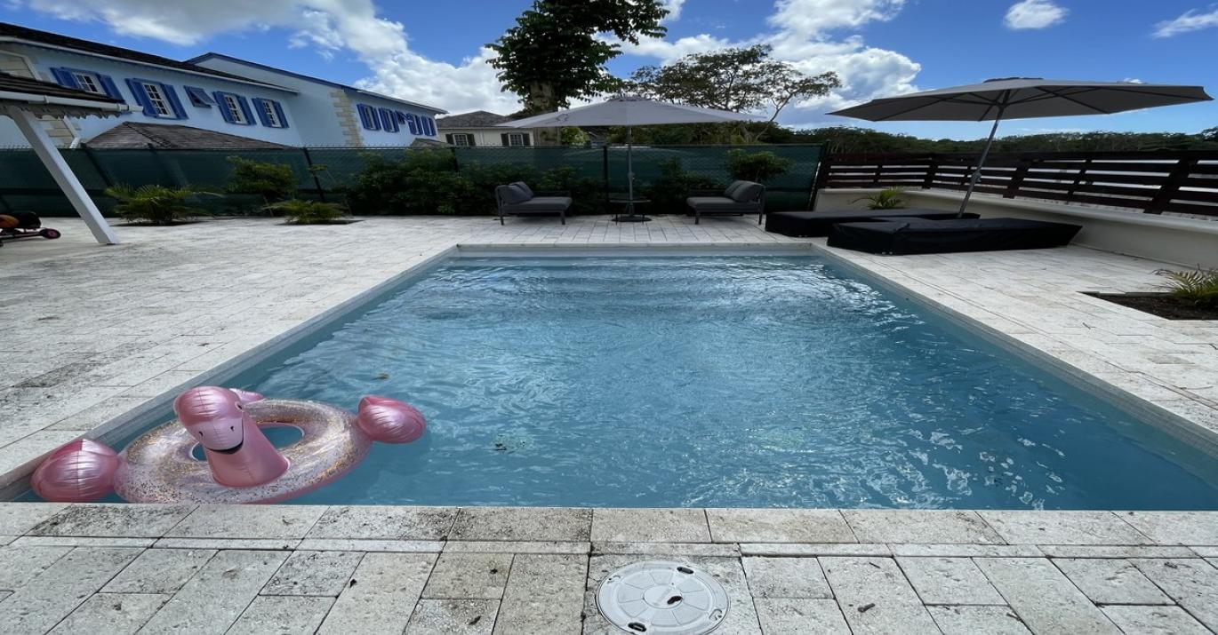 Heron Court 12 Pool