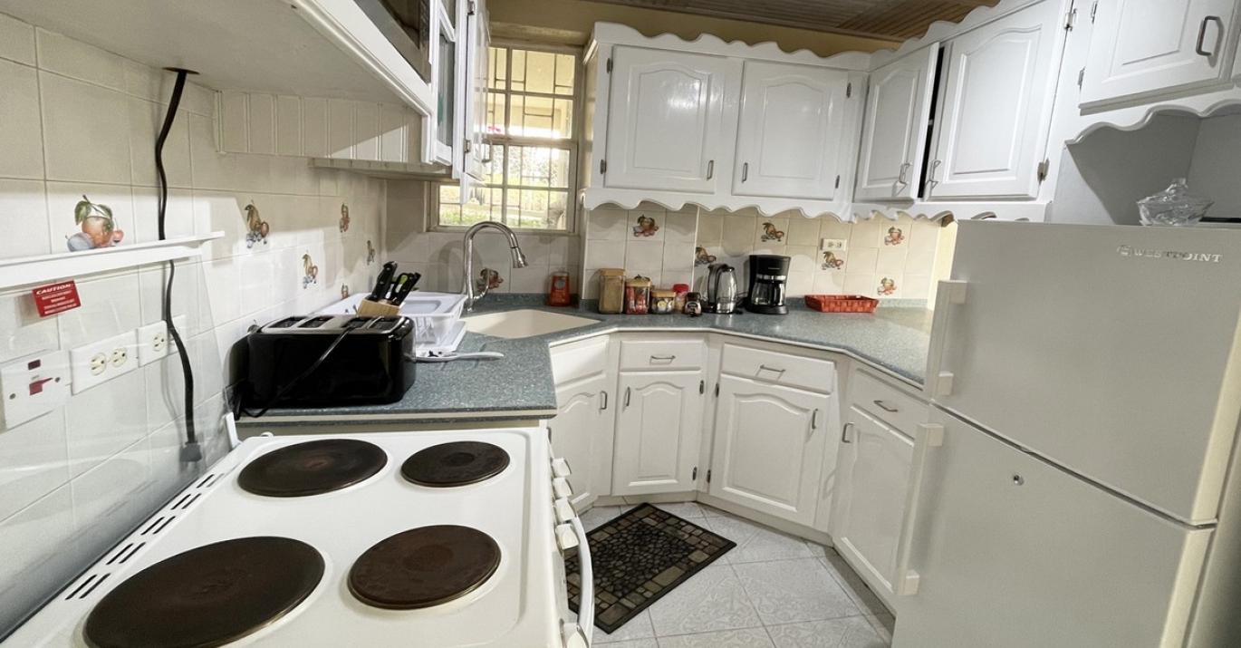 Heywoods 145 146 147 Equipped Kitchen