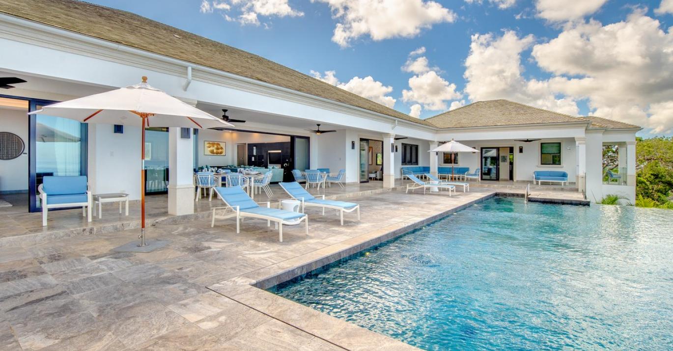Horizons Pool Deck B