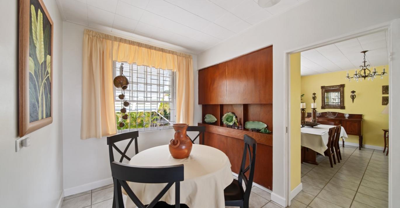Kentbridge dining areas 16