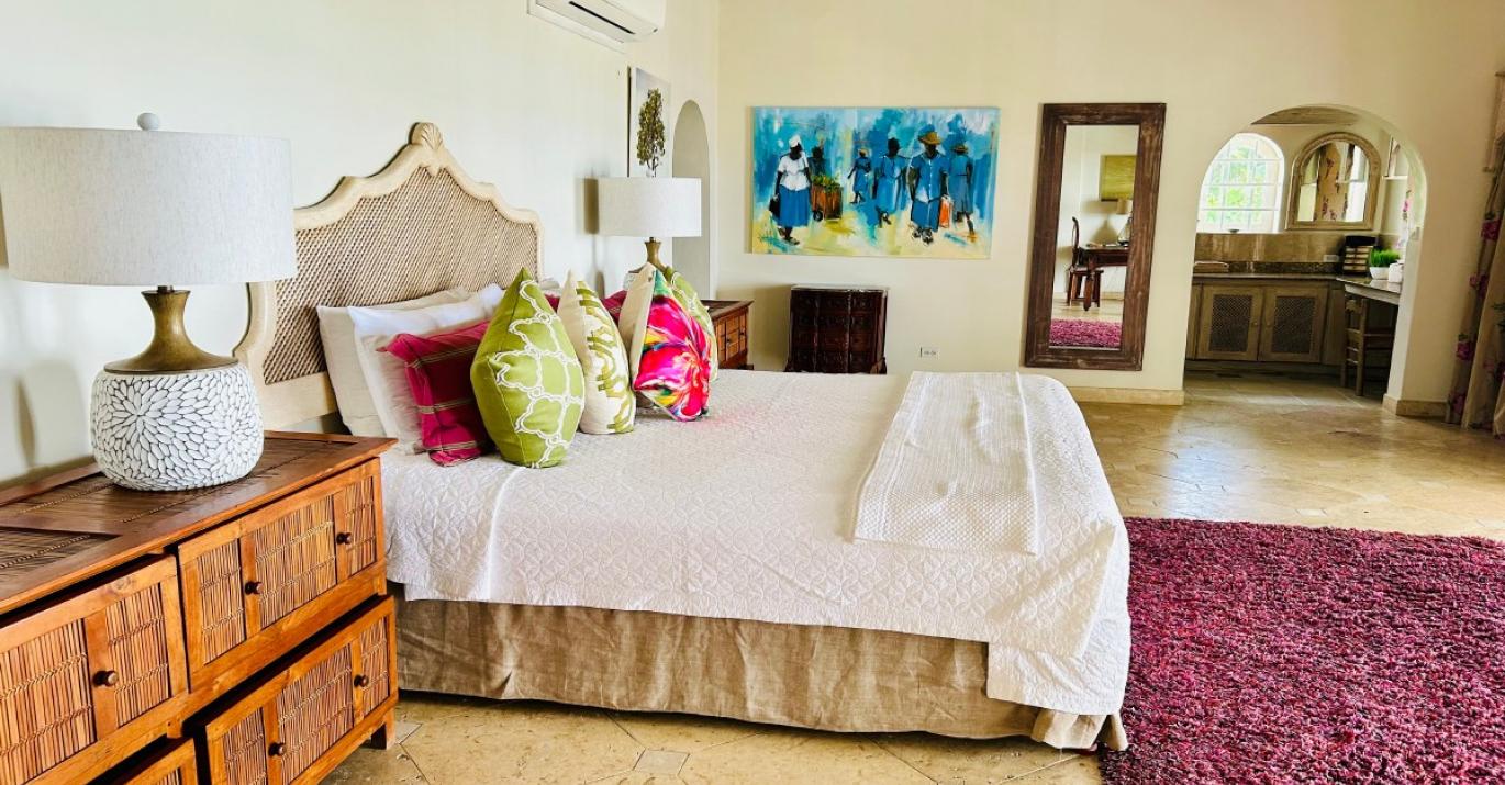 Landfall master bedroom
