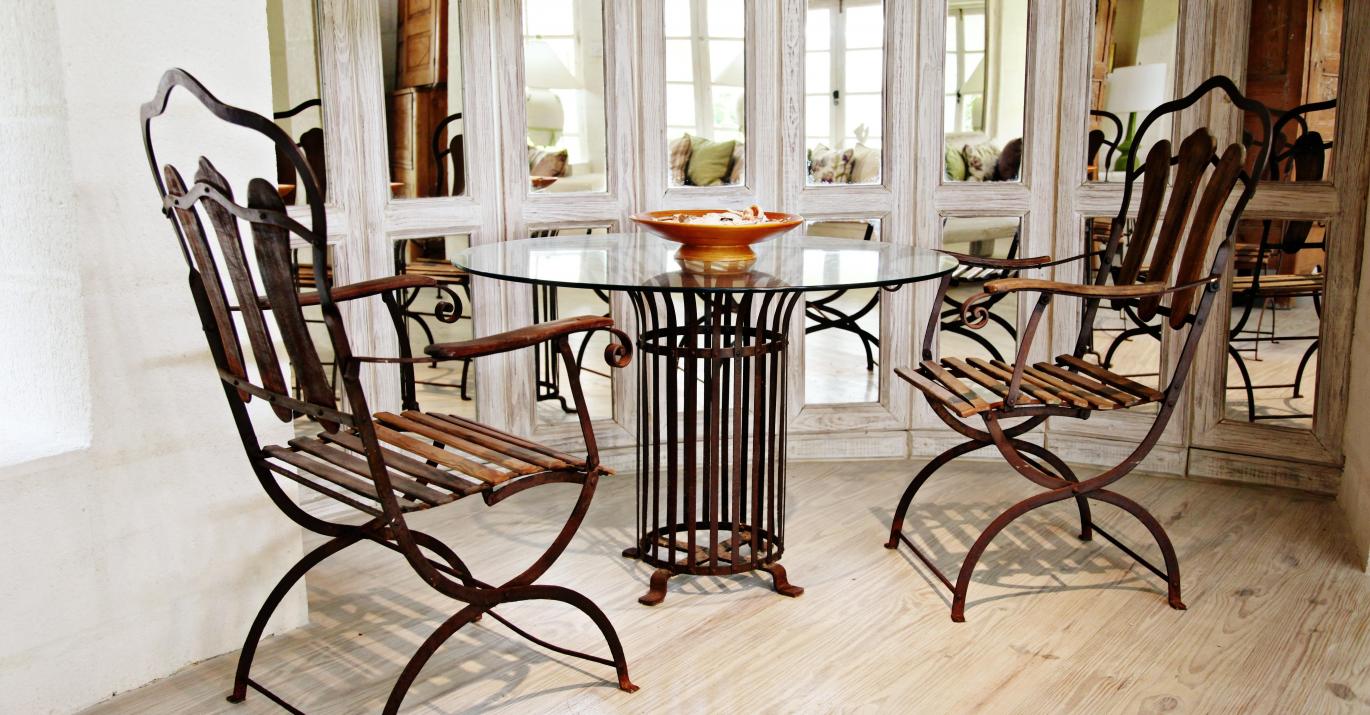 Landfall intimate dining