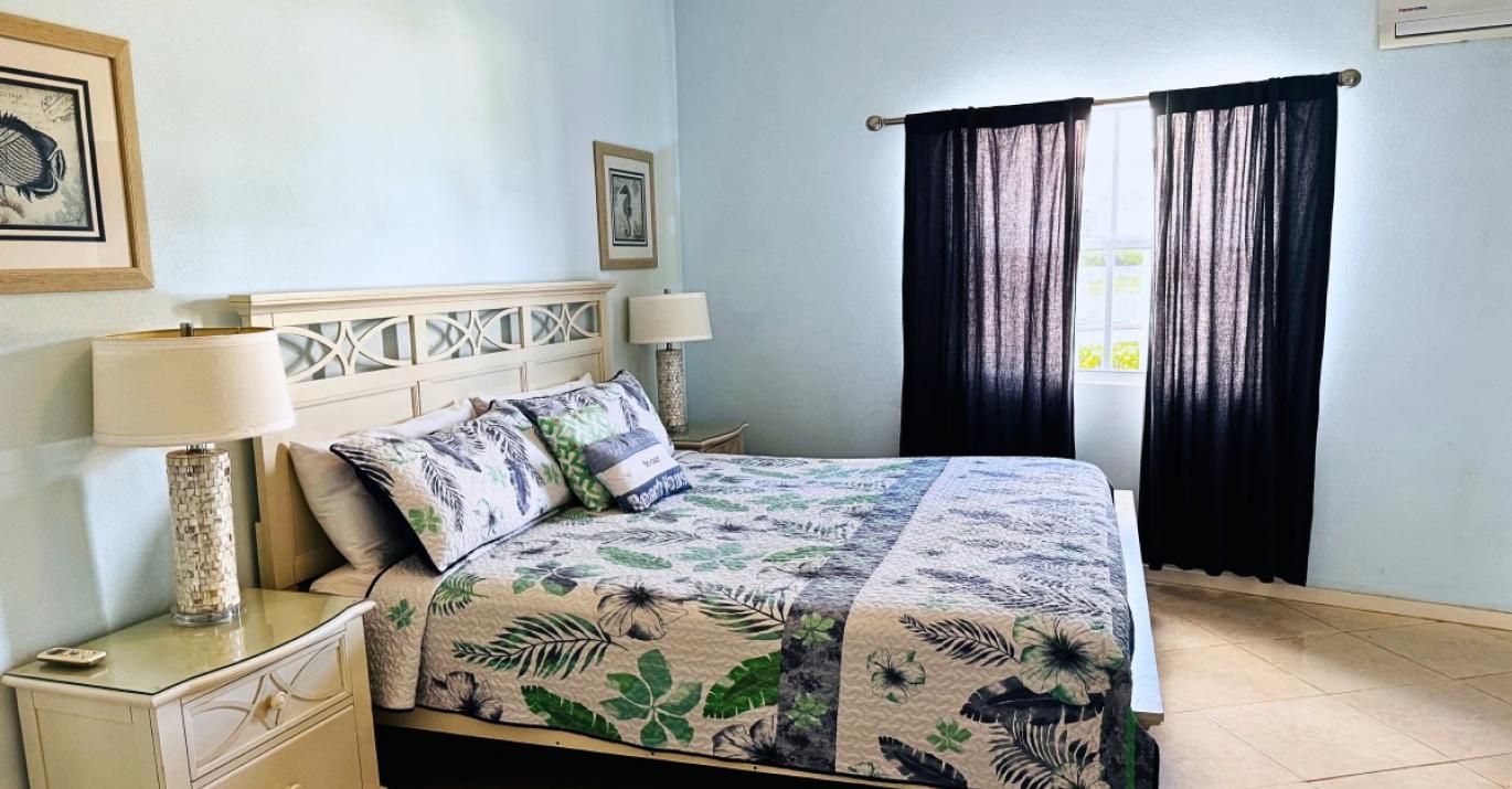 Lantana 13 master bedroom