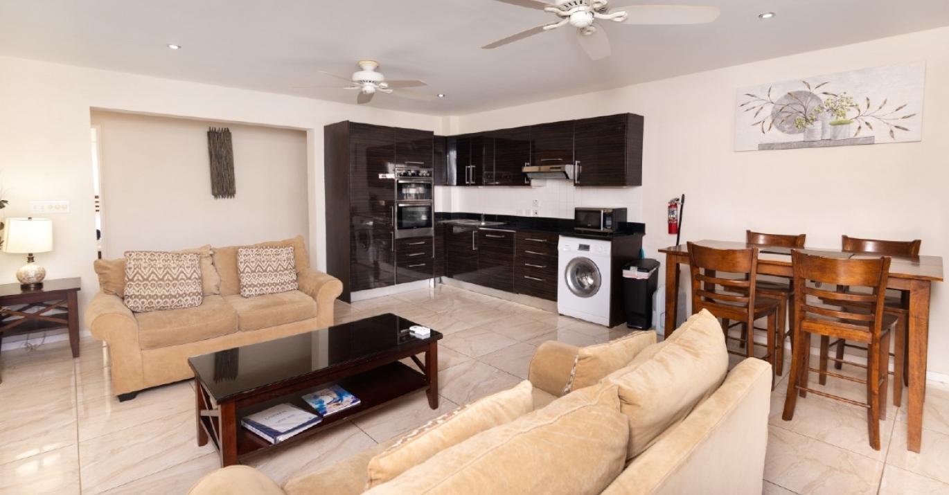 Lantana16 Living Dining Kitchen