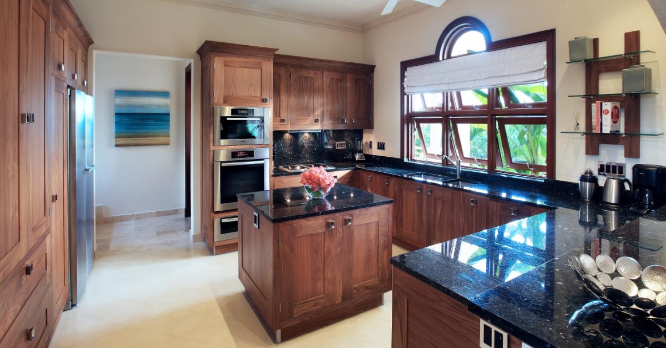 Ocean Drive12 Kitchen