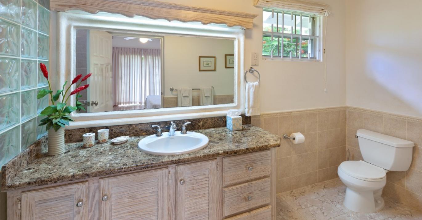ROSE of SHARON COTTAGE BATH