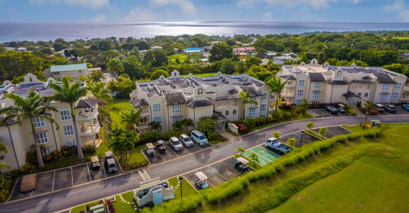 Royal Apartment 221 Aerial of Resort