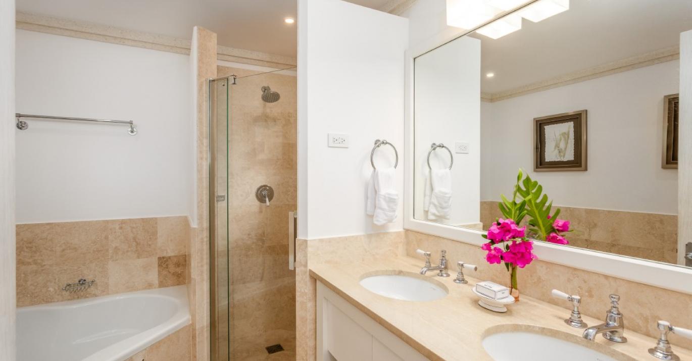 SCR14 Master Ensuite
