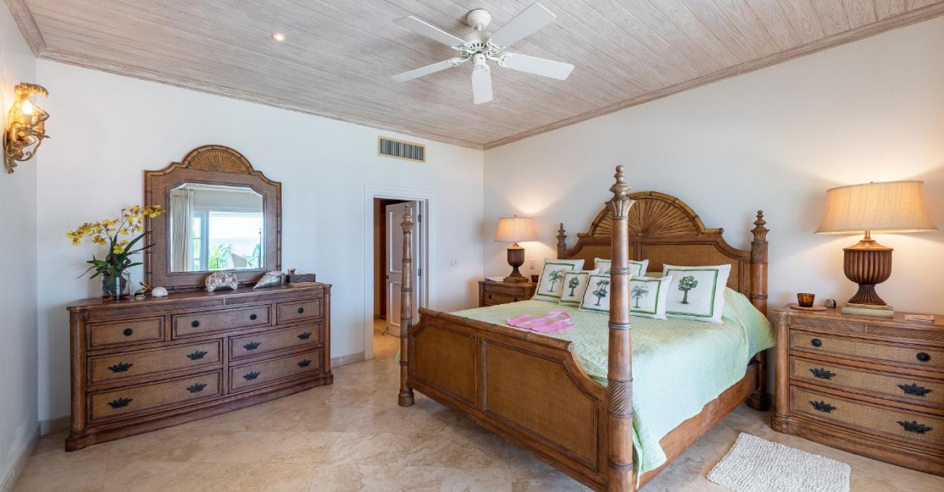 Schooner Bay 307 third bedroom