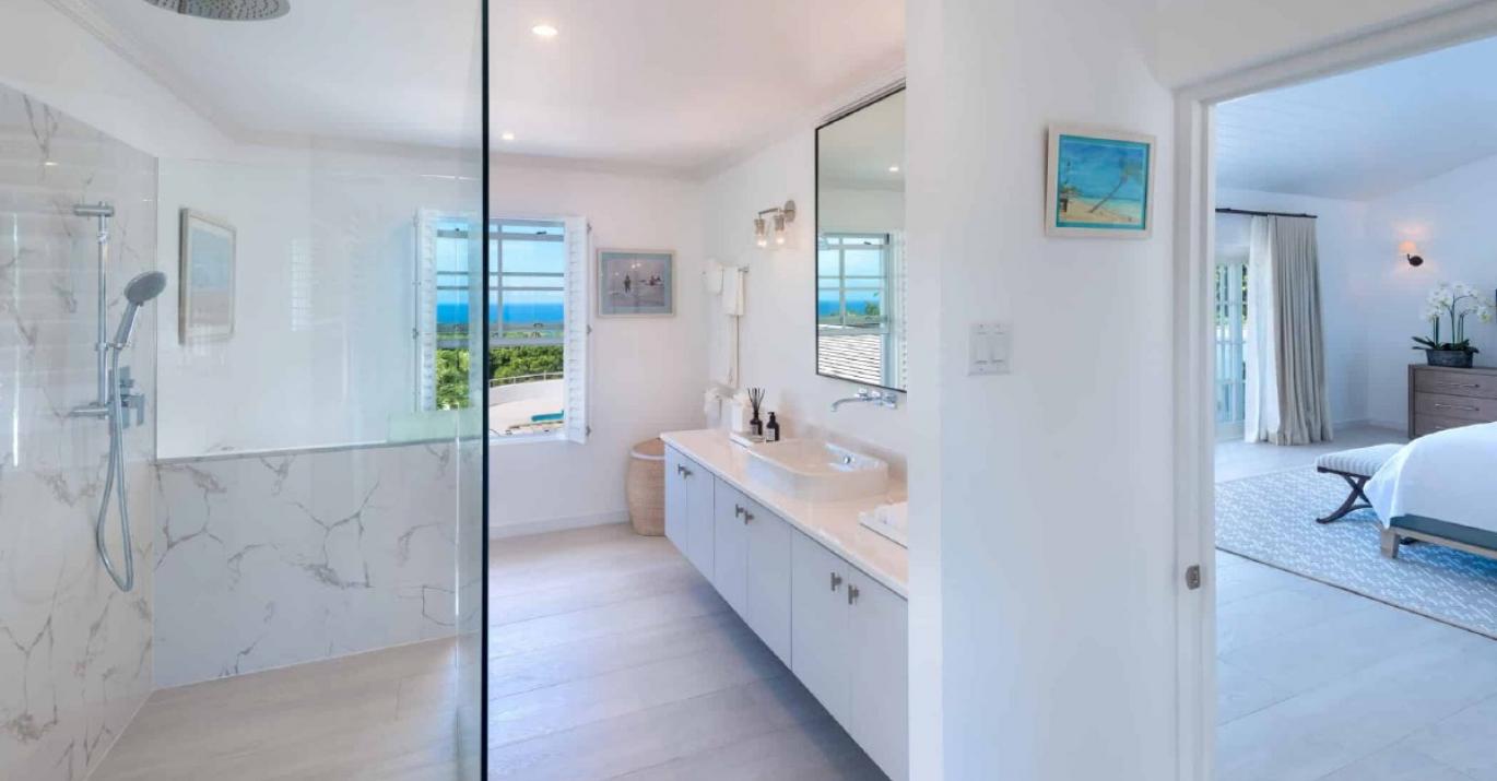 Sea Breeze Bath 1