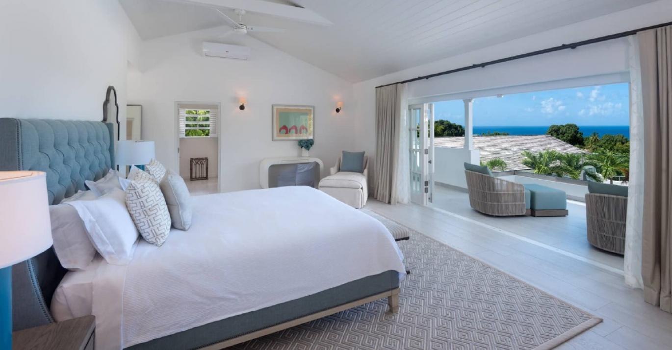 Sea Breeze Bed 1