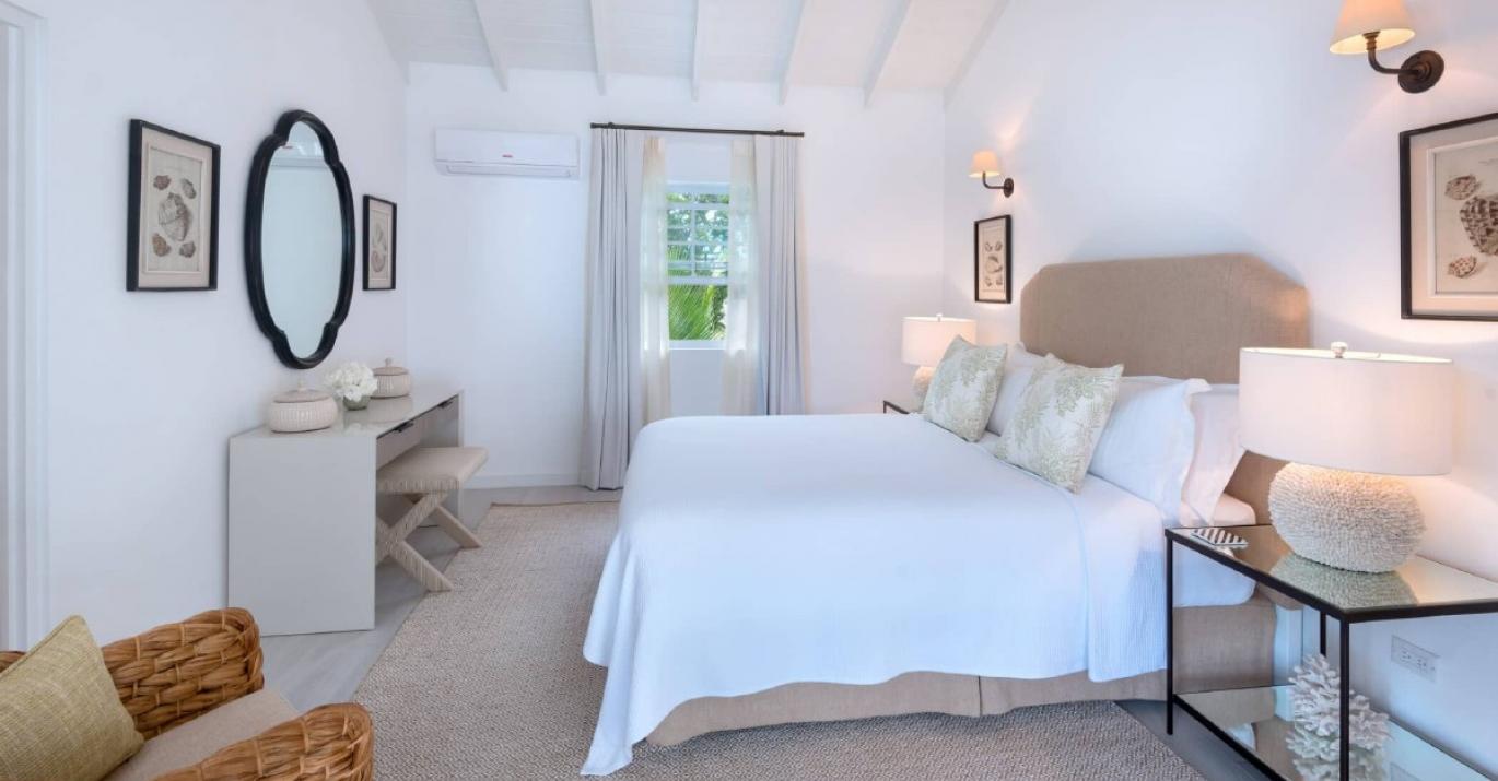 Sea Breeze Bed 5