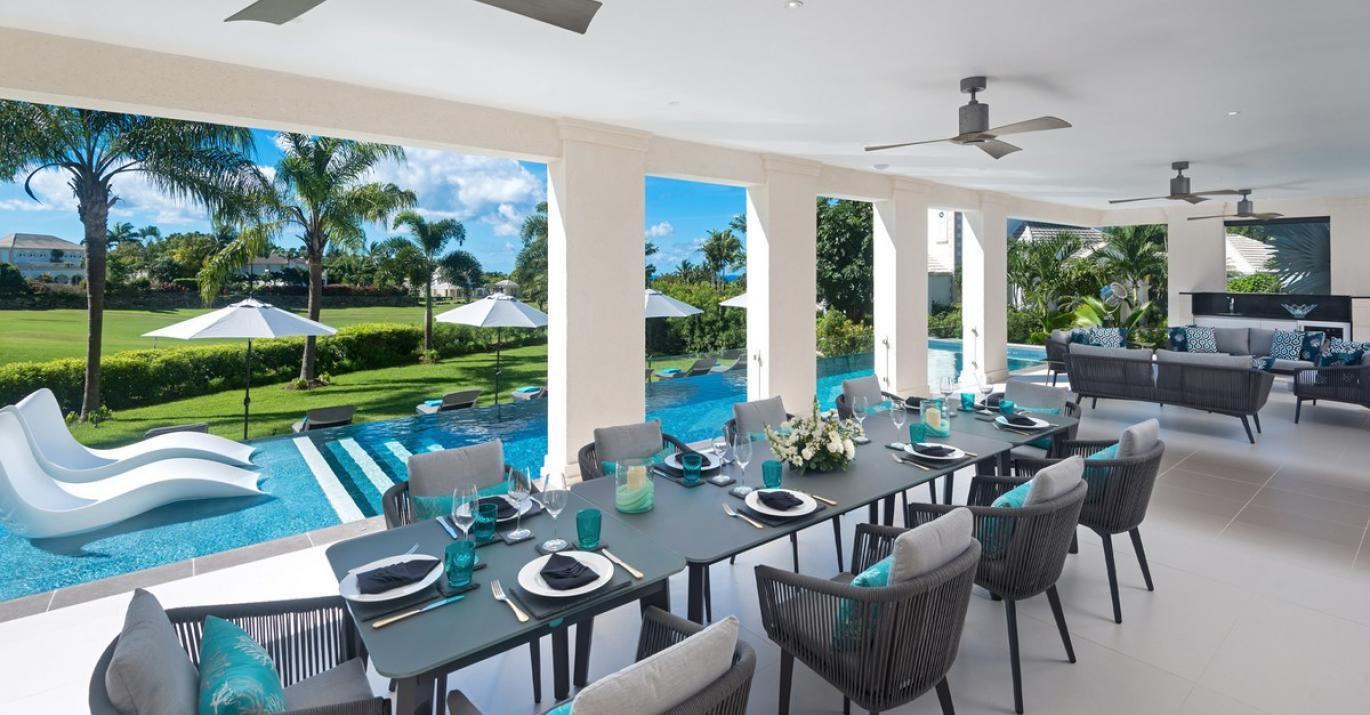 Seaduced Dining Patio overlooking Pool
