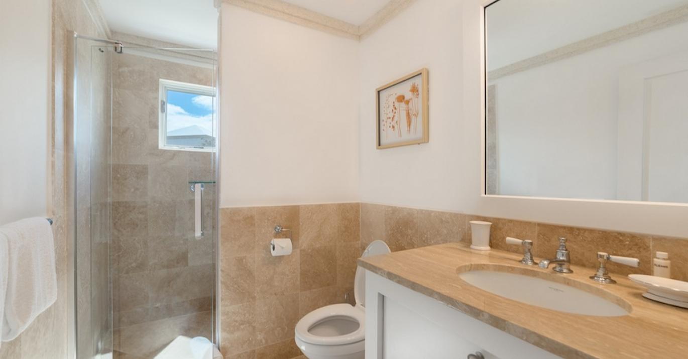 Sugar Cane Mews 1 Ensuite Bathroom