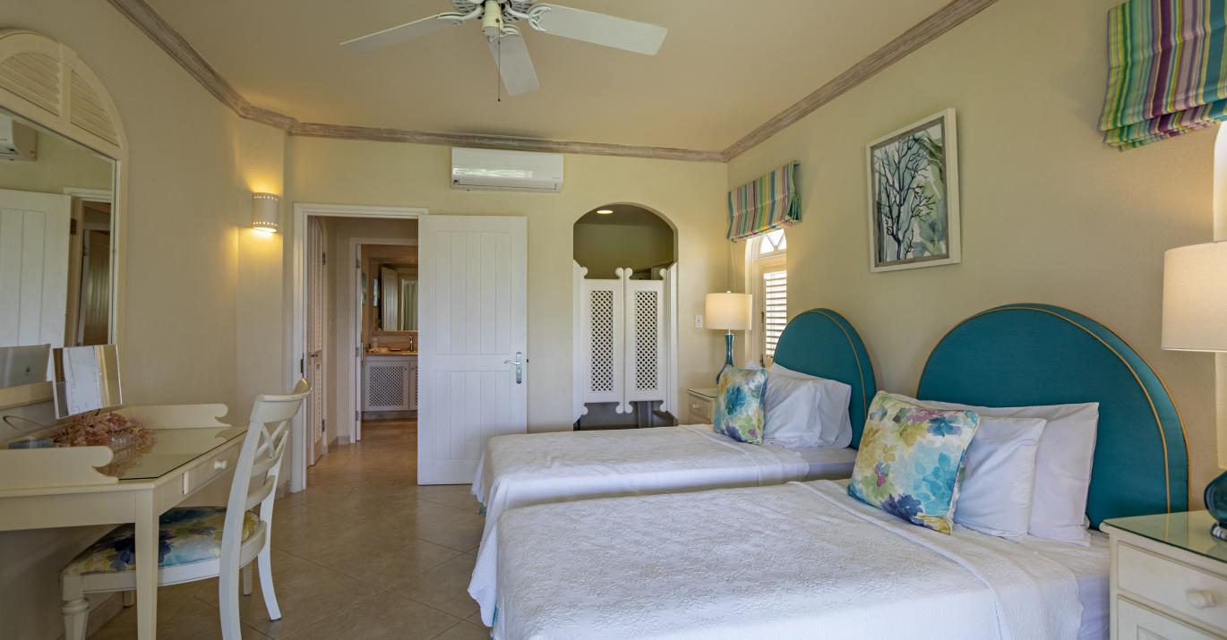 Sugar Hill Palm View Penthouse Second Master Bedroom