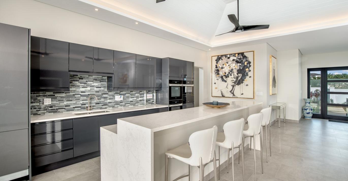 Tatters Breakfast Bar