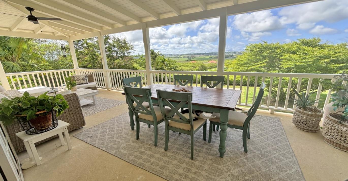 Yorkshire 1 patio off livingroom