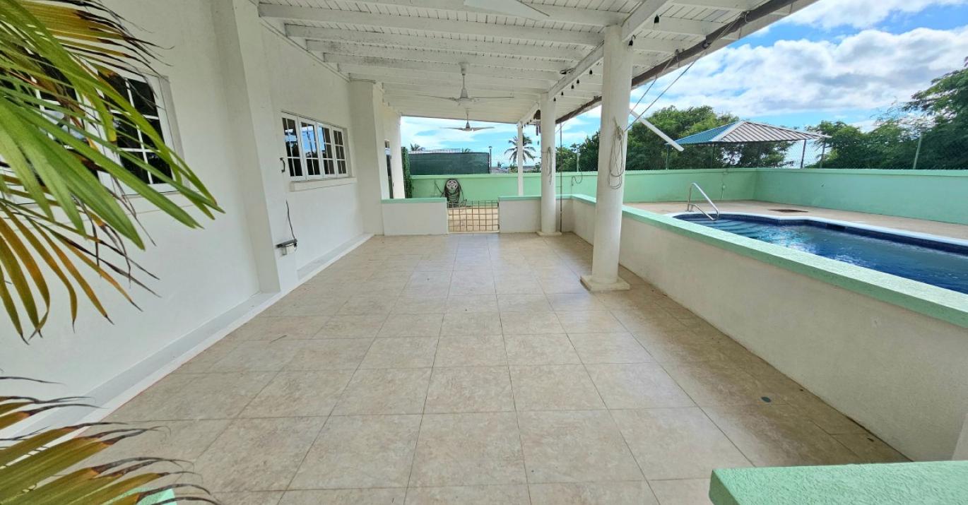 atlantic pearl 120 patio to pool